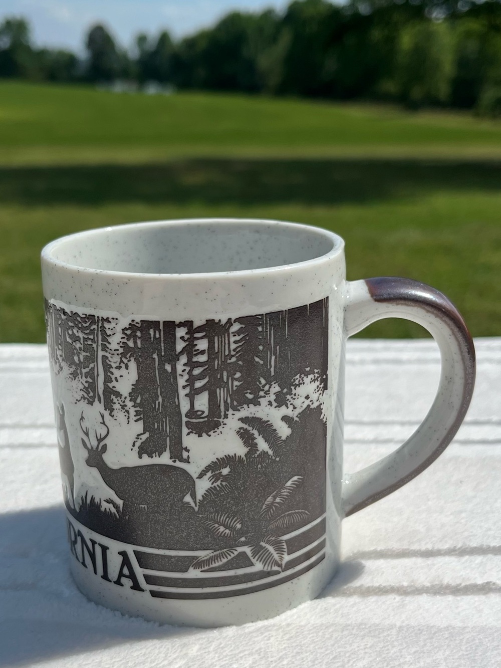 Speckled White Ceramic Mug with Brown Forest Deer Design, California redwood - Picture 2 of 6